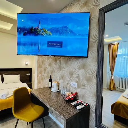 Side One Design Garni 3* Белград